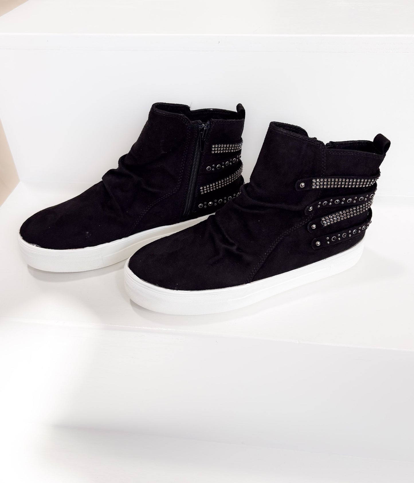 Muly Sneaker in Black