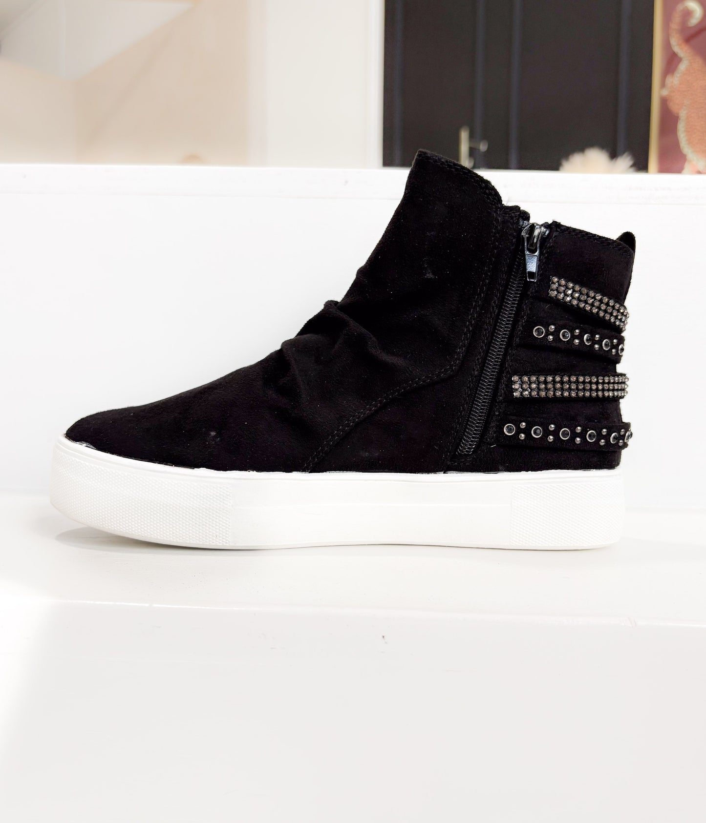 Muly Sneaker in Black